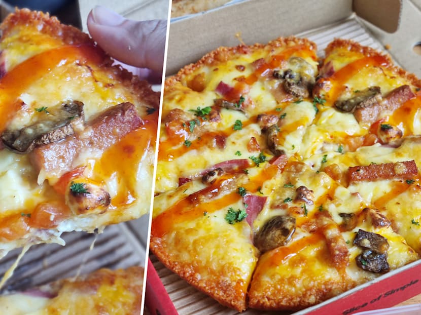 A Preview Of Pizza Hut&rsquo;s Limited-Edition Cheesy 7 Chicken Luncheon Meat Pie