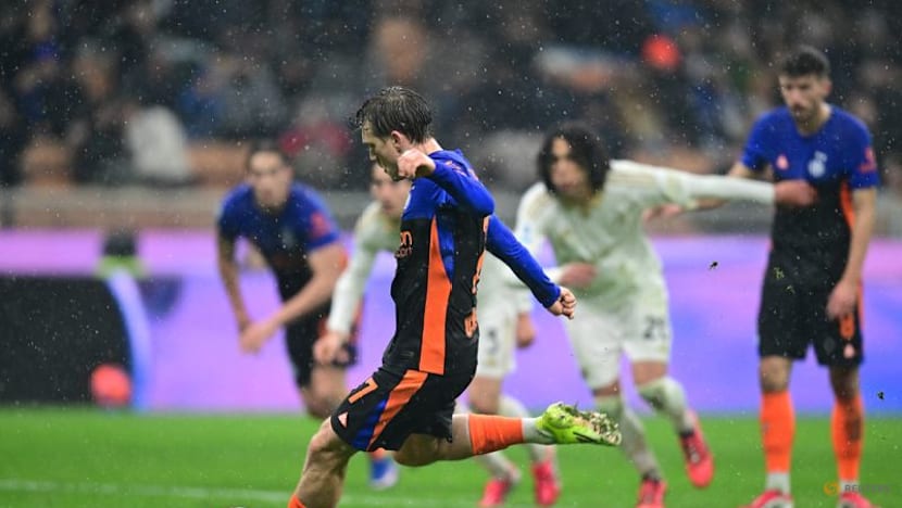 Inter fight back to beat Pisa 6-2 and maintain control in title race