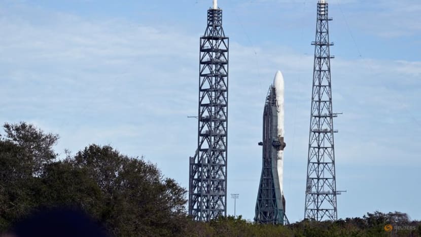 Blue Origin's New Glenn rocket lifts off from Florida in debut mission Blue Origin's New Glenn rocket lifts off from Florida in debut mission