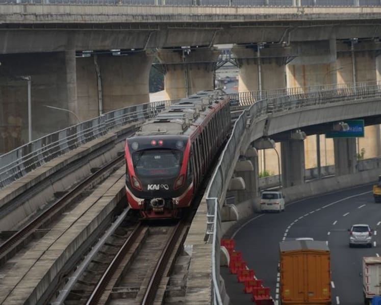 Merasa tidak aman di LRT Jabodebek? Segera lakukan ini