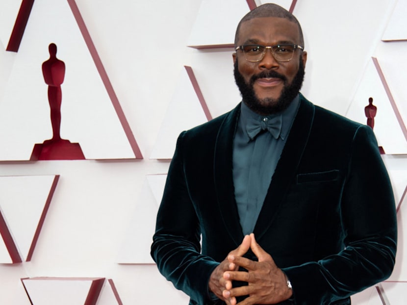 Tyler Perry Asks The World To "Refuse Hate" In Moving Oscars Speech ...