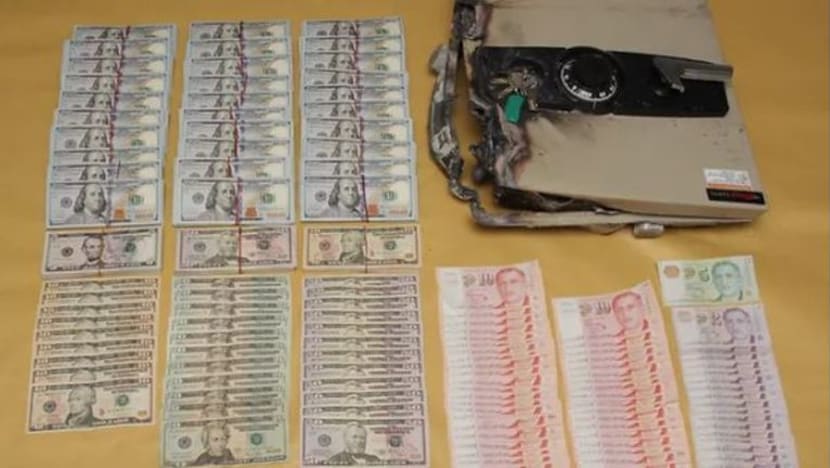 Lebih AS$205,000 lesap dari kediaman di Jurong; lelaki 57 tahun diberkas Lebih AS$205,000 lesap dari kediaman di Jurong; lelaki 57 tahun diberkas