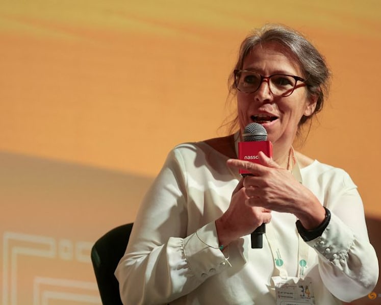 India IT industry surpasses $300 billion amid AI‑driven challenges, openings