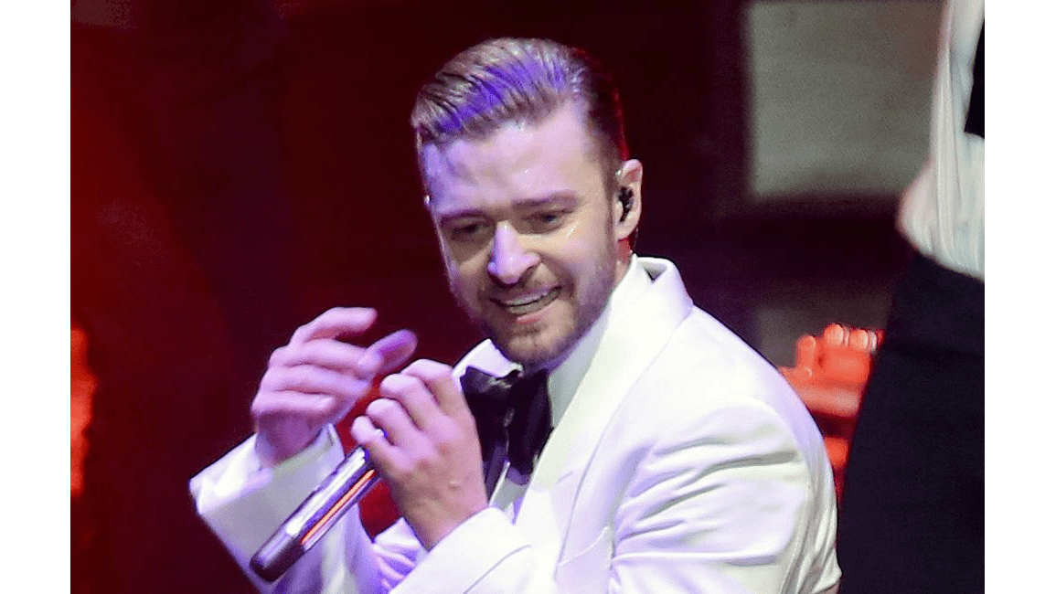 Justin Timberlake helps give pregnancy announcement 8days