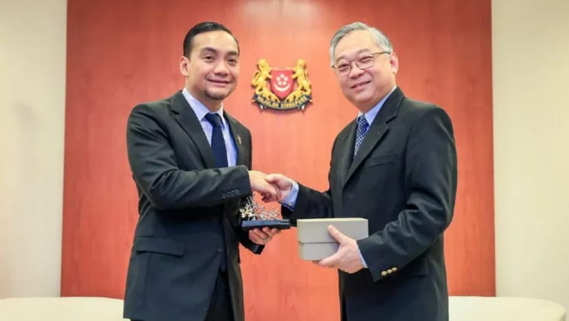 Onn Hafiz pemimpin Johor pertama terima anugerah LKYEF