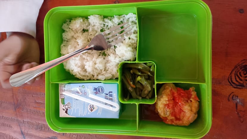 Muntah-muntah, 400 pelajar keracunan Makan Bergizi Gratis di Tasikmalaya