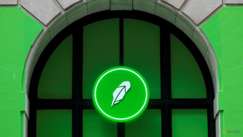 Robinhood launches tokens allowing EU users to trade in US stocks