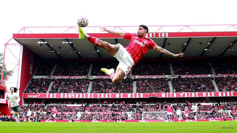 Arsenal stay top, Postecoglou sacked after 39 days, Haaland on fire for Man City