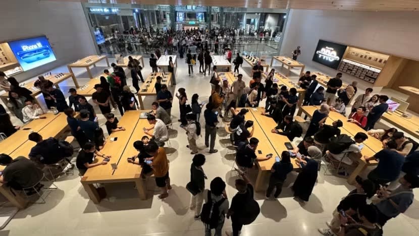 'Terlalu banyak birokrasi': Netizen debat kemungkinan iPhone 16 tidak dijual di Indonesia 