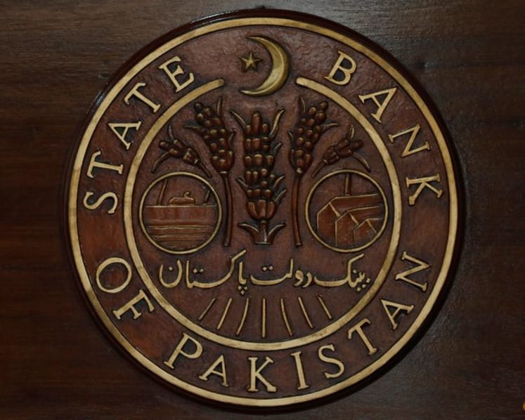 Pakistan central bank holds key rate at 10.5%, defying expectations
