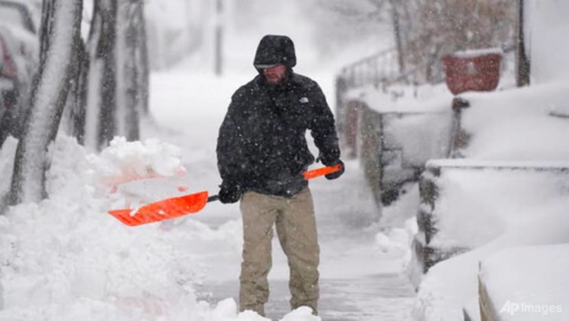 Winter storm closes roads in Wyoming, Colorado, Nebraska
