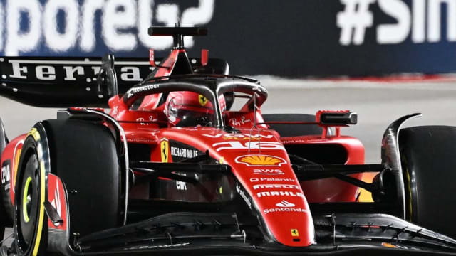 F1大奖赛首轮练习赛 法拉利车队表现亮眼排名前二