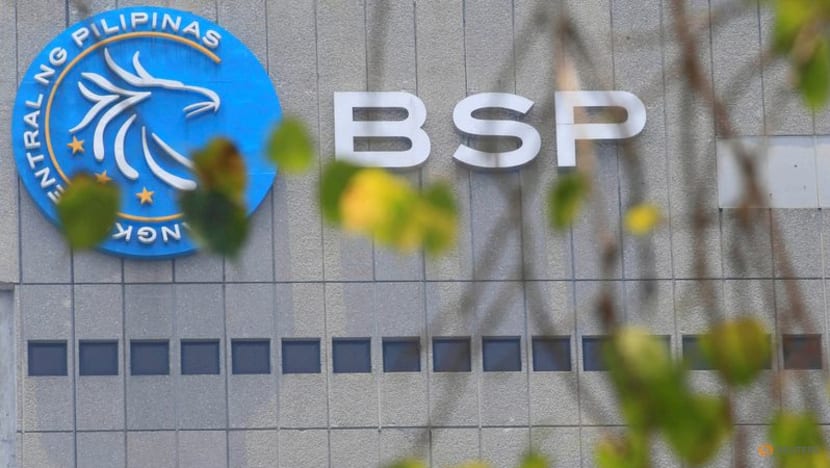 Philippines central bank chief signals cautious path on rate cuts