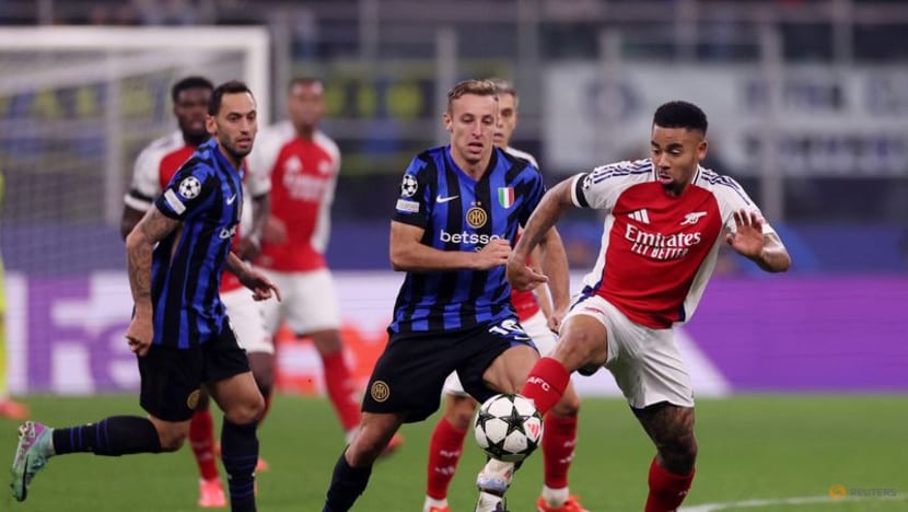 Calhanoglu on the spot to give Inter victory over Arsenal Calhanoglu on the spot to give Inter victory over Arsenal