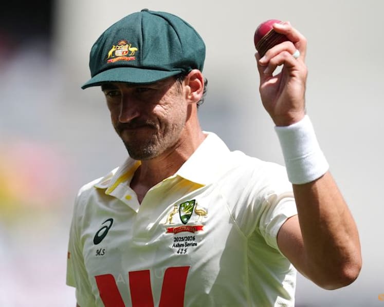 Stokes leads fightback after Starc's seven as 19 wickets fall in Ashes