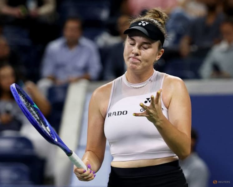 Noskova sails past Tararudee into US Open third round
