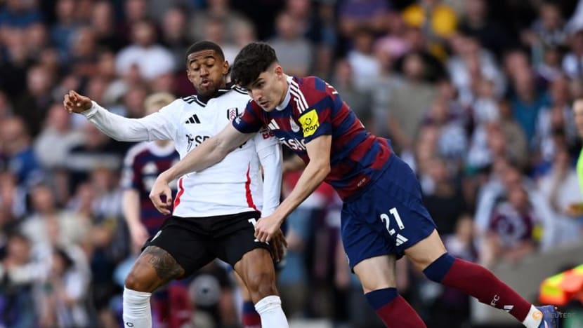Fulham beat Newcastle 3-1 to hand Magpies first defeat of season