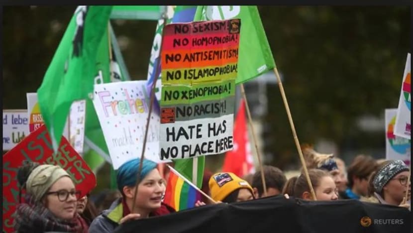 Related article image