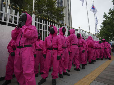 Squid Game Season 3: South Korean fans celebrate the series finale with a parade