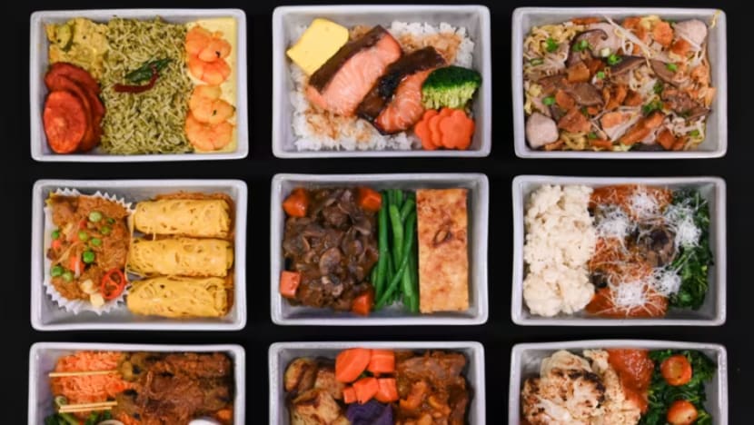 SIA tawar hidangan dan kit kelengkapan baharu bagi Kelas Ekonomi Premium