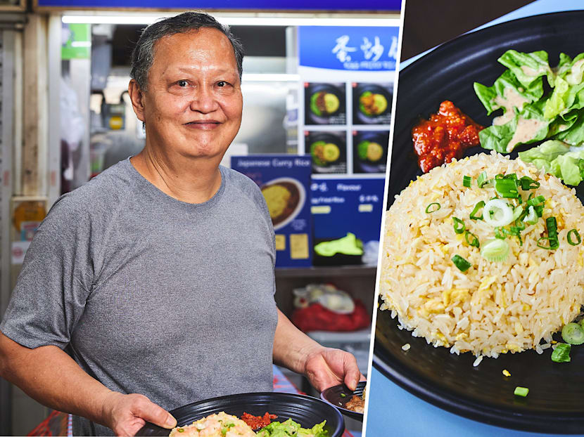 Fried Rice Hawker Says Without FB Posts From &ldquo;Boy-boys & Girl-girls&rdquo;, Biz Bad