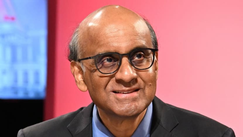 எங்கிருந்தாலும் நல்லதைச் செய்வதும் சமூகத்துக்குக் கொடுப்பதும் முக்கியம்: அதிபர் தர்மன் எங்கிருந்தாலும் நல்லதைச் செய்வதும் சமூகத்துக்குக் கொடுப்பதும் முக்கியம்: அதிபர் தர்மன்