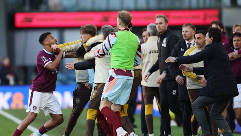 Parker proud in defeat after Burnley's fightback ends in 4-3 loss to Brentford