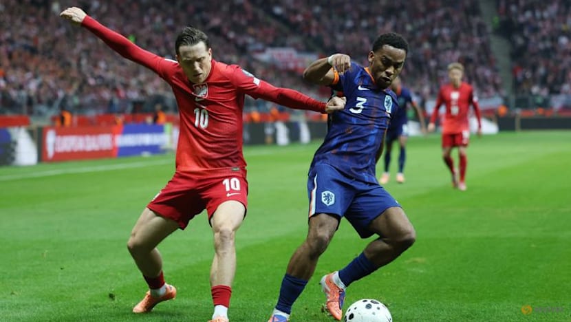 Netherlands move to within one point of World Cup berth