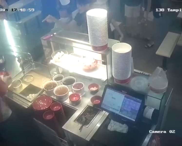 17-year-old taken to hospital after altercation with Sengkang coffee shop hawker, police investigating