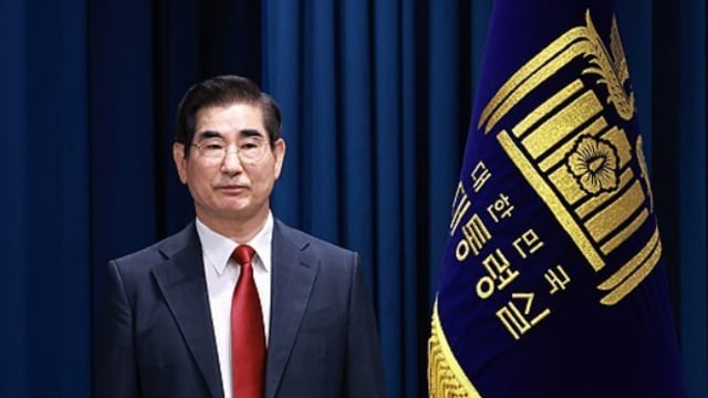 韩国前国防部长金龙显放弃逮捕前审查