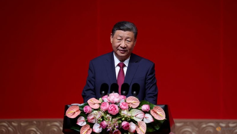 Xi calls China-EU economic relations 'symbiotic' amid trade tensions with US Xi calls China-EU economic relations 'symbiotic' amid trade tensions with US