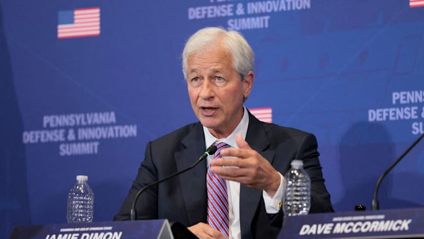 Exclusive-JPMorgan CEO Dimon leads new cross-industry effort to tackle AI risks