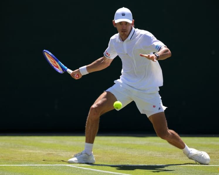 Fritz flies past Kypson to reach Wimbledon third round