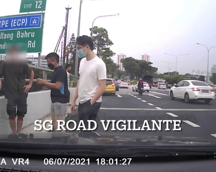 Men seen in dashcam footage of traffic incidents investigated for touting, dangerous driving