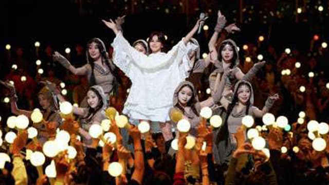 孙燕姿惊喜登中国跨年晚会　曝2024年新愿望