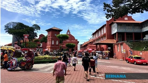 Melaka teliti cadangan laksana bekerja dari rumah di tengah gangguan bekalan minyak dunia