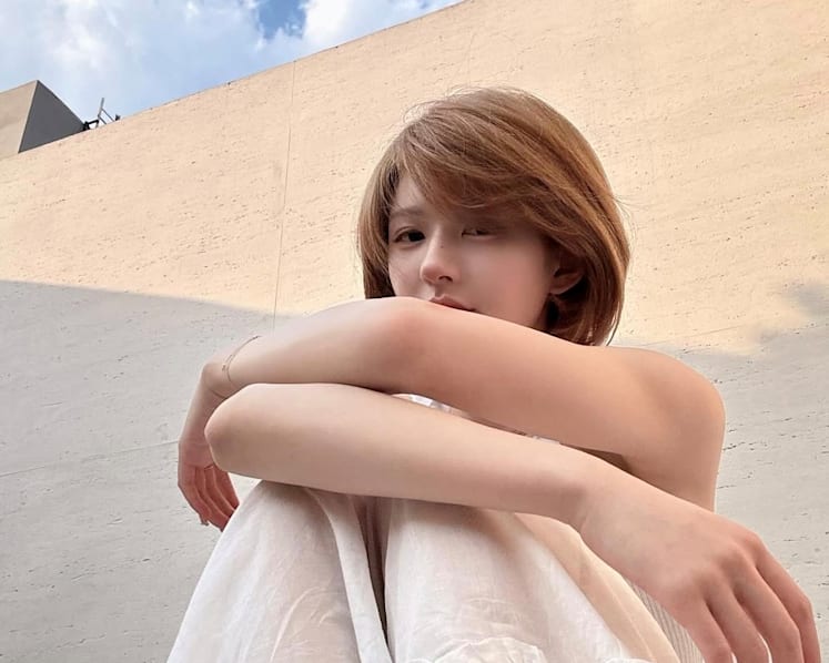 Chinese actress Zhao Lusi calls out management agency for breach of contract, accuses company of taking money
