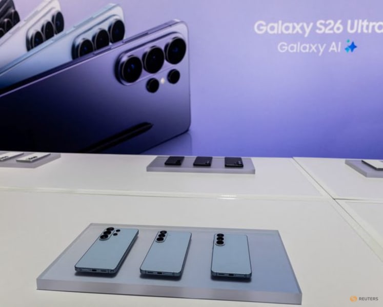 Samsung's Q3 profit seen jumping nine-fold, but chip margins may be flat