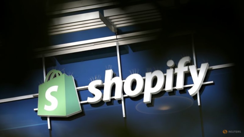 Shopify delivers upbeat holiday forecast as AI draws customers, shares surge