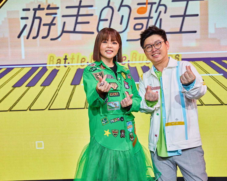 Busking duo The ETC wins Battle Of The Buskers competition