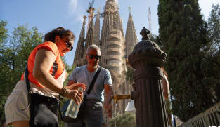 Europe bakes in summer's first heatwave as continent warms