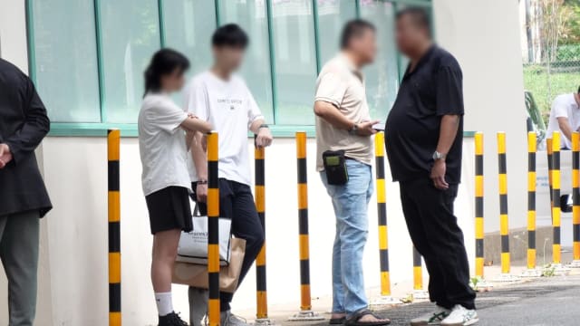 麦士威熟食中心命案死者子女到殓尸房认尸