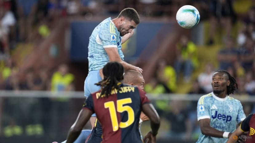 Juve win at Genoa as Vlahovic comes off the bench to score again Juve win at Genoa as Vlahovic comes off the bench to score again