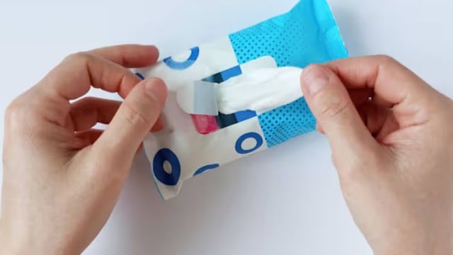 英卫生安全局警告：四款湿纸巾含致命细菌已致64人感染六人亡