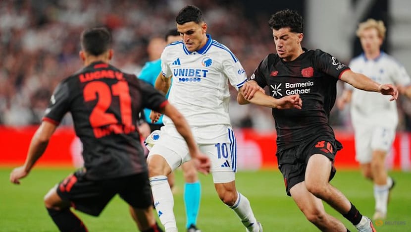 Late own goal rescues Leverkusen in 2-2 draw at Copenhagen