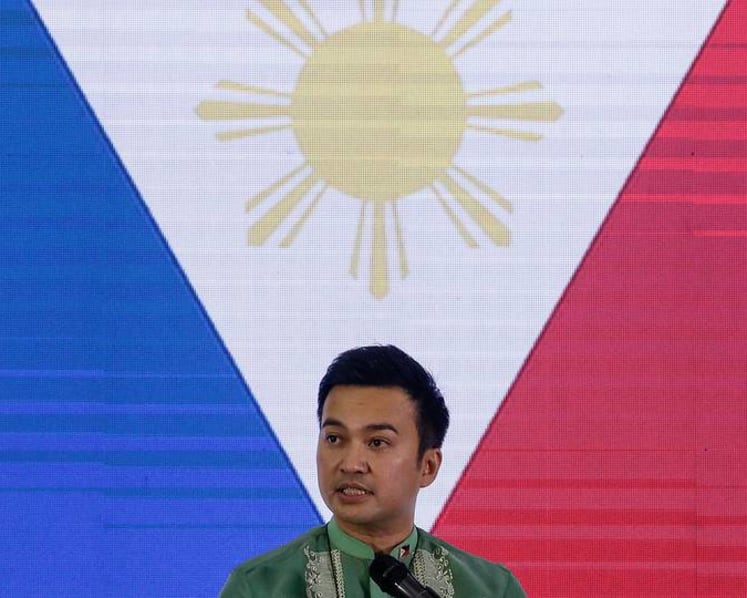 Philippine Congress enters crisis over leadership standoff