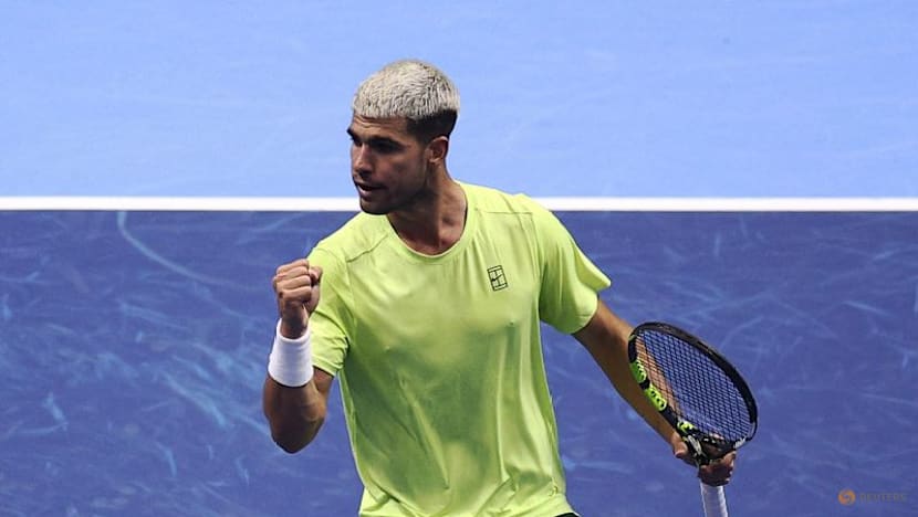 Alcaraz stays perfect at ATP Finals with thrilling win over Fritz