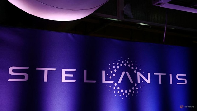 Stellantis in talks to build Chinese EVs at Canadian plant, Bloomberg News reports
