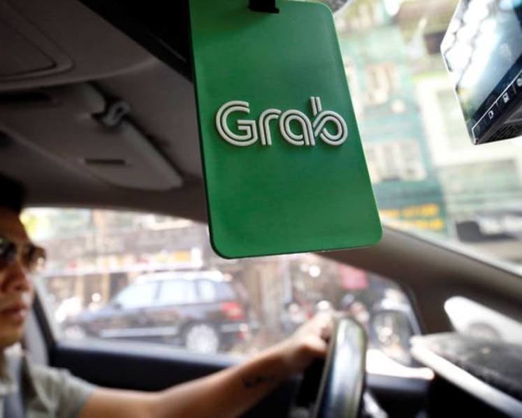 Commentary: Driving a Grab full-time right after graduation. Should you do it?