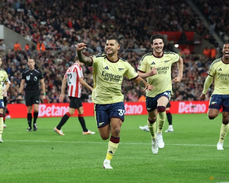Guimaraes opens Arsenal account in win at Sunderland